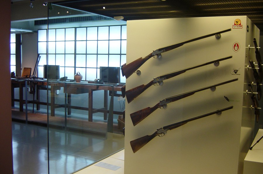 Armas de Debabarrena en el Museo Naval de Donostia