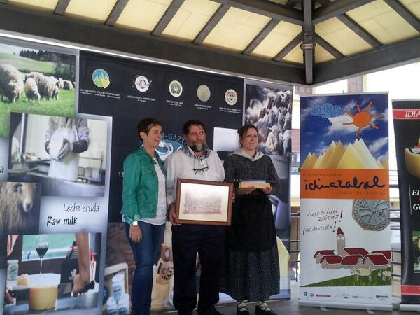 El caserío Goienetxe de Mutriku gana el concurso de ‘Gazta eguna’ de Idiazabal