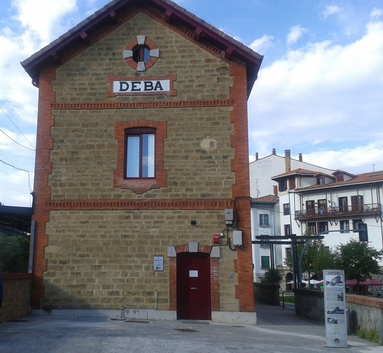 Geltoki Hostel, entrance