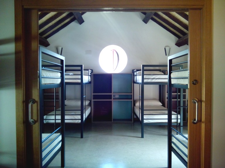 Geltoki Hostel, bedroom